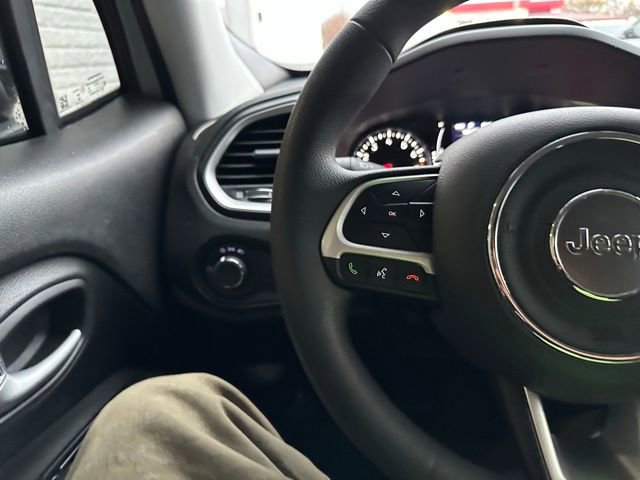 Used 2021 Jeep Renegade Sport image 38