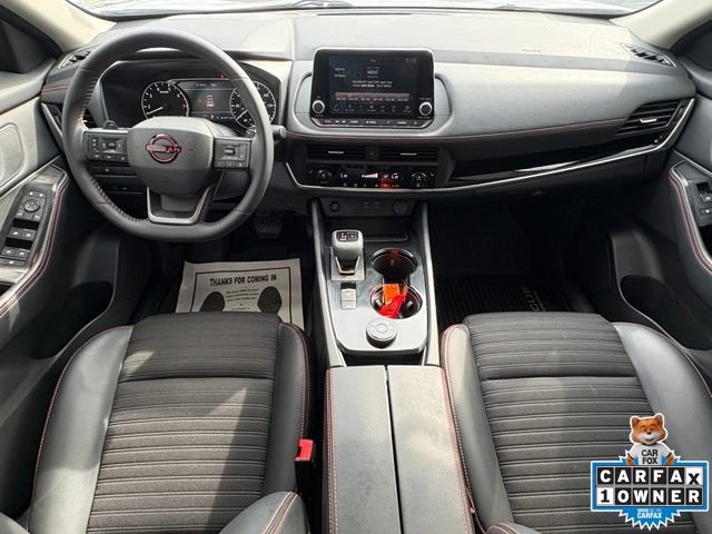 Used 2025 Nissan Rogue SV AWD/4WD image 19
