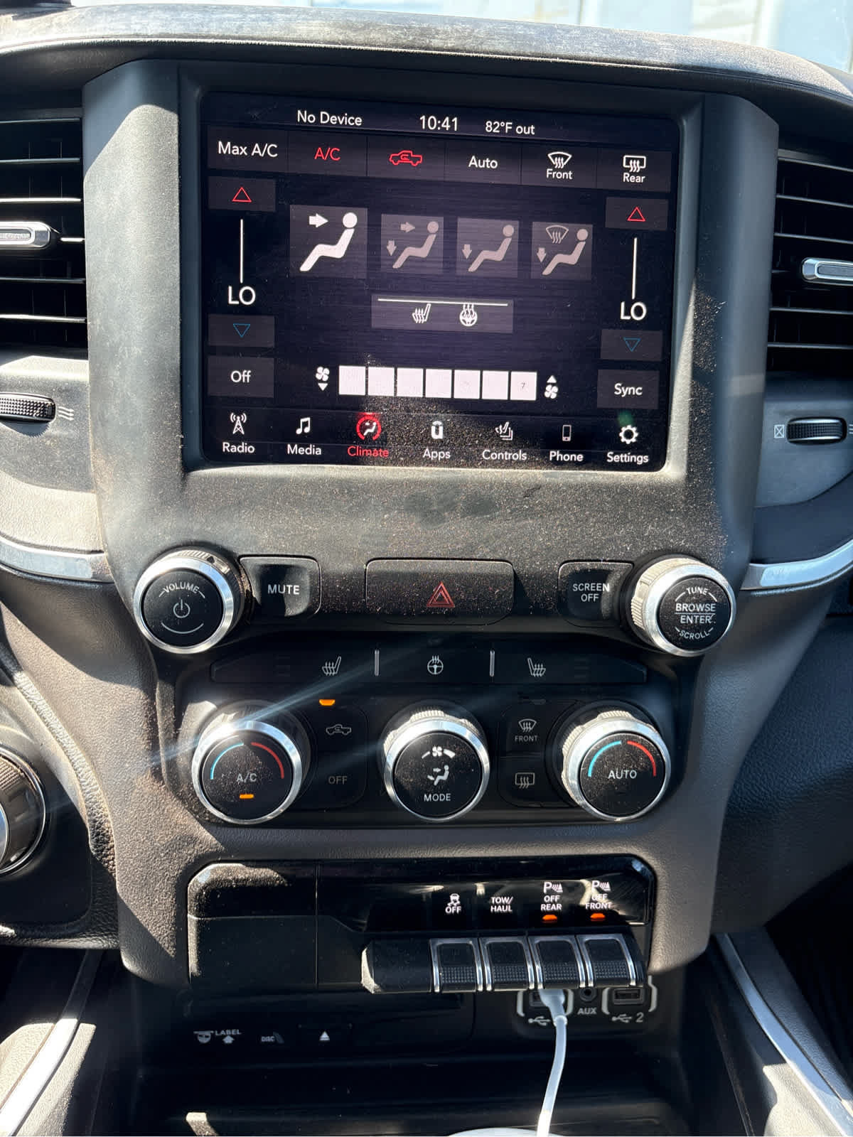 Used 2019 RAM 1500 Big Horn AWD/4WD image 10