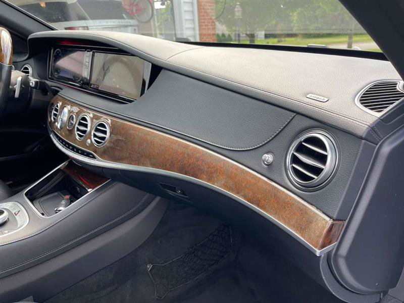 Used 2015 Mercedes-Benz S 550 4MATIC Sedan image 64