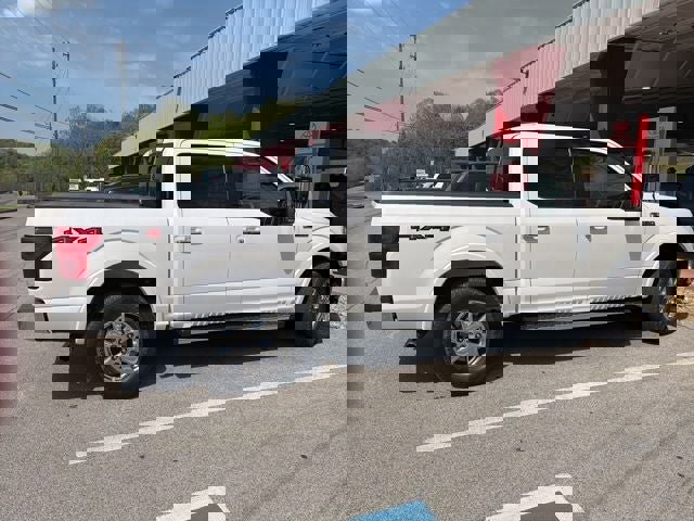 Used 2019 Ford F150 Lariat w/ Equipment Group 502A Luxury image 10