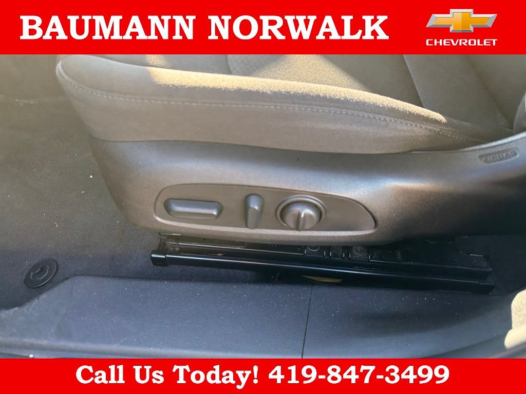 Used 2024 Chevrolet Malibu LT FWD image 18