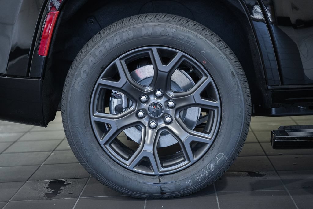 New 2026 Jeep Grand Wagoneer Limited w/ Premium Group II AWD/4WD image 19