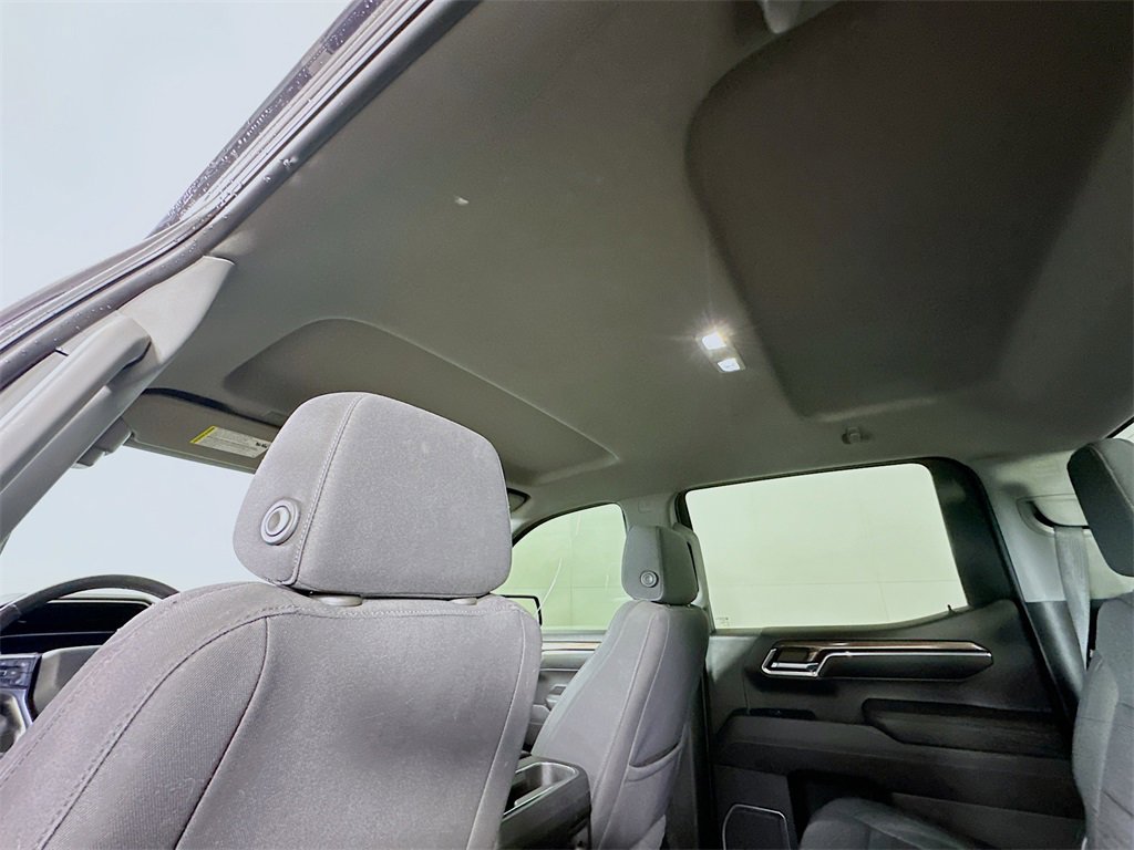 Used 2022 Chevrolet Silverado 1500 LT Trail Boss image 13