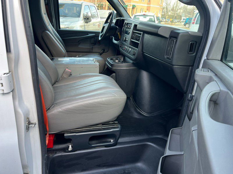 Used 2013 Chevrolet Express 2500 2500 Cargo image 10