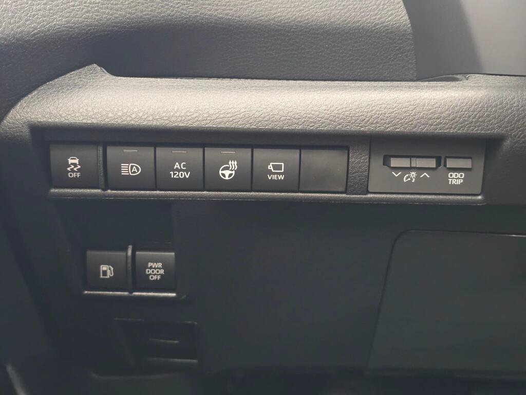 New 2026 Toyota Sienna Platinum AWD/4WD image 25