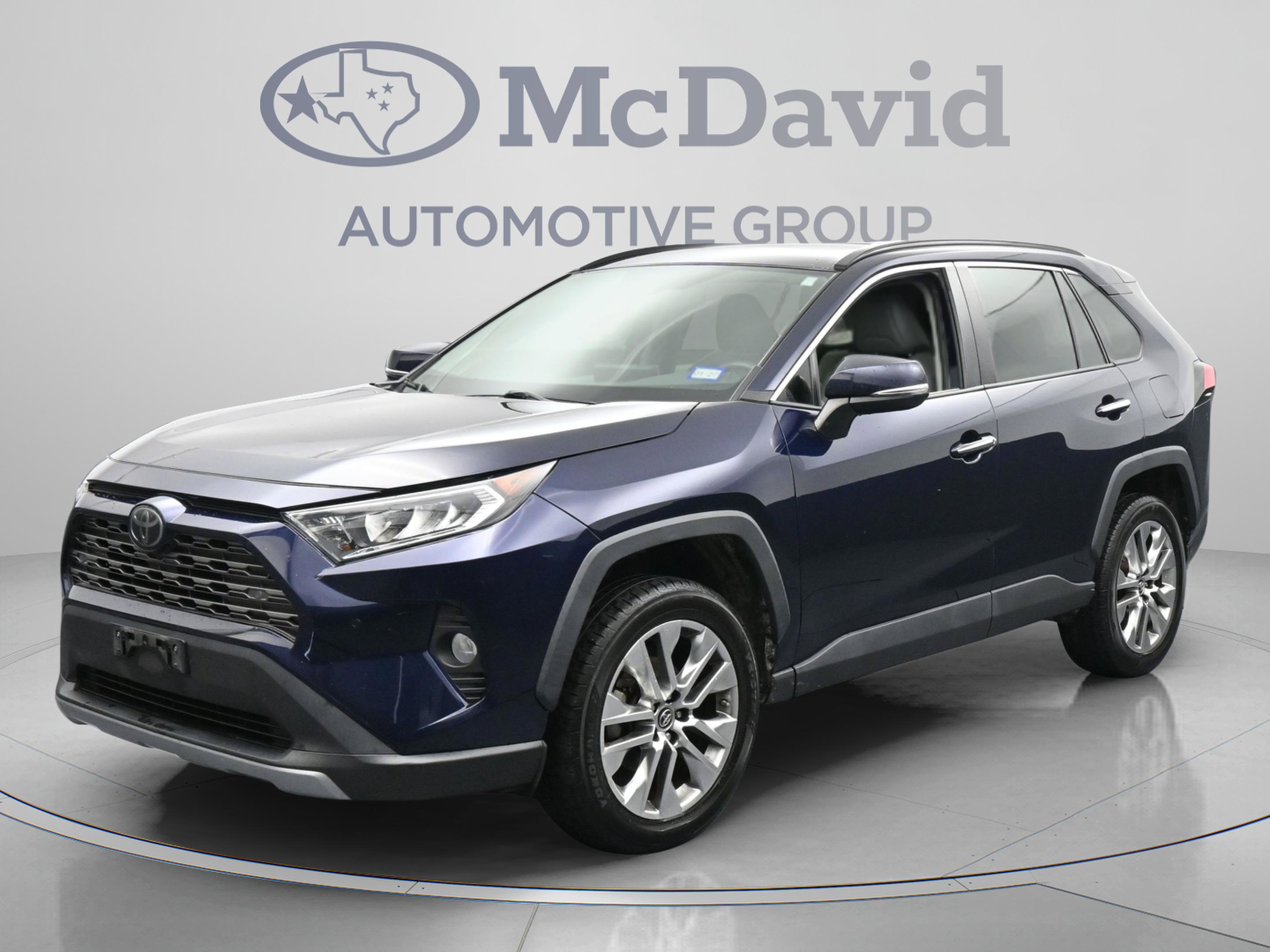 Used 2019 Toyota RAV4 Limited w/ Cold Weather Package FWD image 1