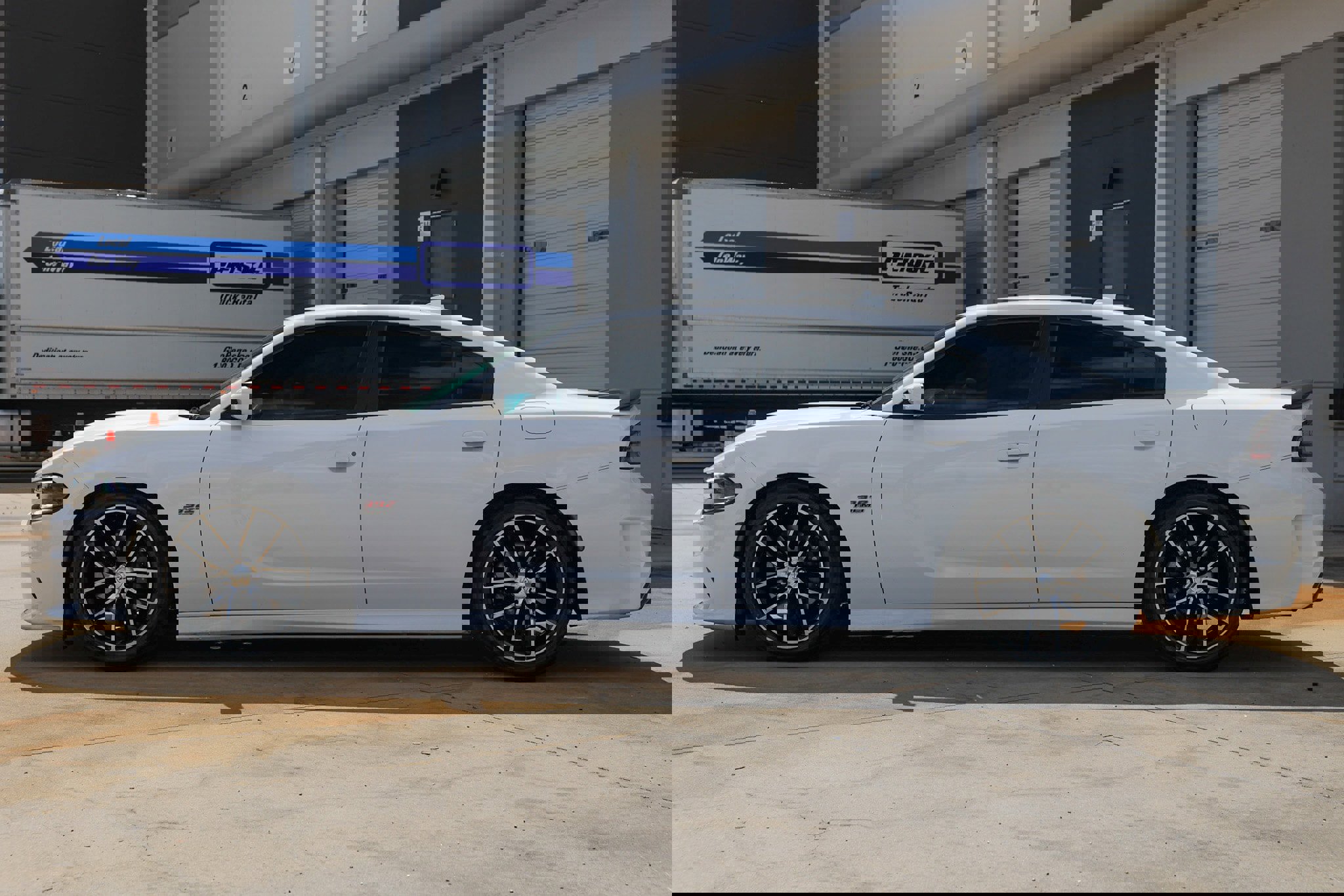 Used 2018 Dodge Charger R/T Scat Pack RWD image 8