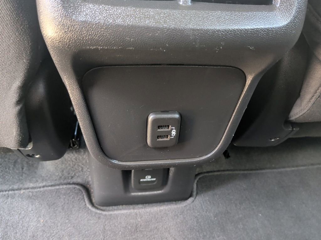 Used 2022 GMC Terrain SLE w/ Driver Convenience Package image 38