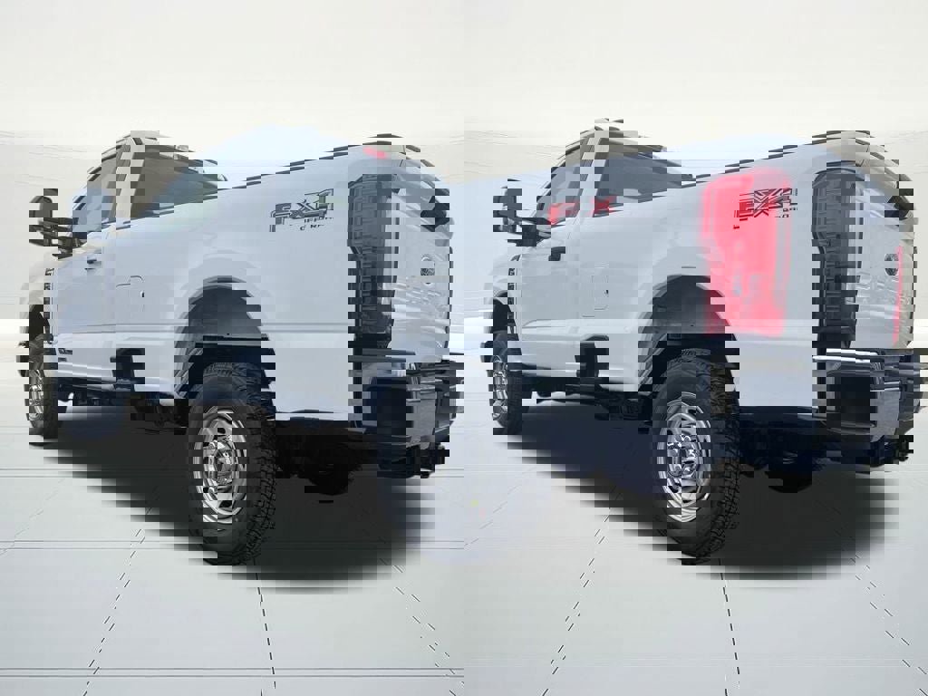 New 2026 Ford F250 XL image 3