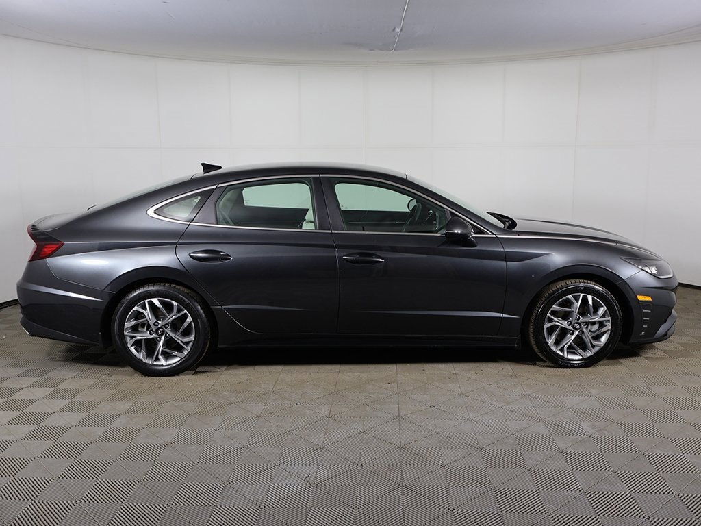 Used 2023 Hyundai Sonata SEL image 14