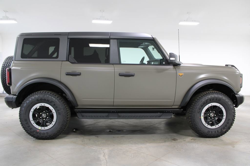 New 2025 Ford Bronco Badlands w/ Matte Film Protection Package image 10