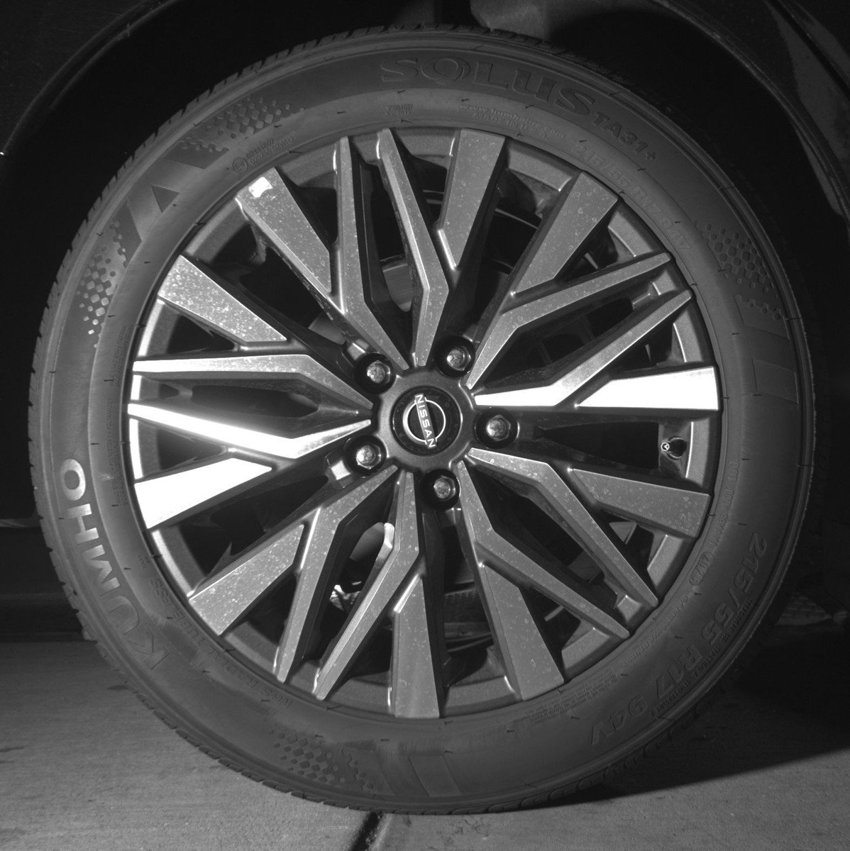 Used 2025 Nissan Altima 2.5 SV image 15