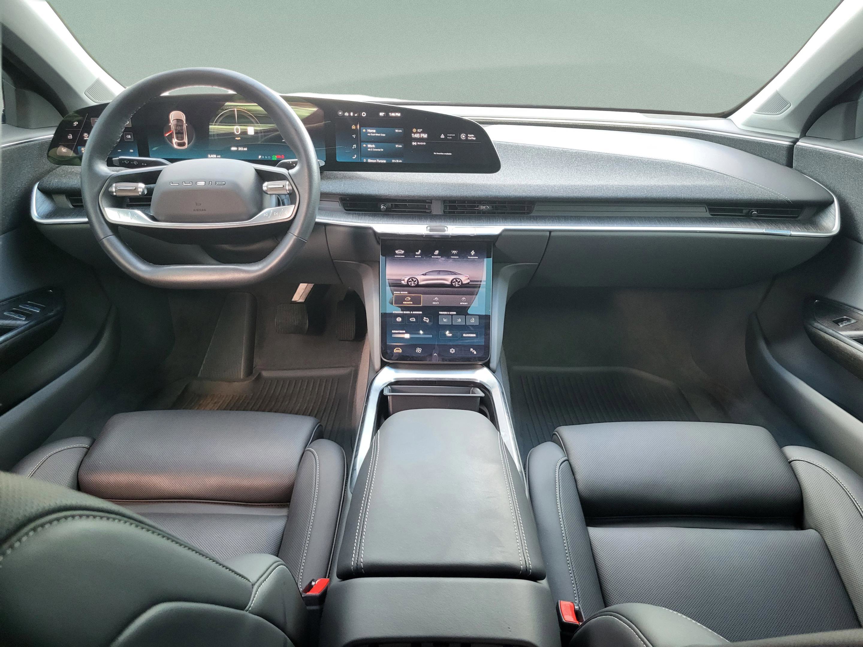 Used 2025 Lucid Air Pure image 39