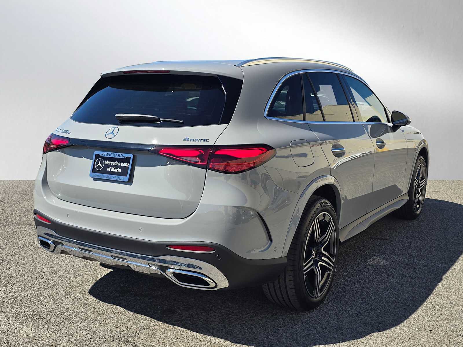 New 2026 Mercedes-Benz GLC 350e 4MATIC image 3