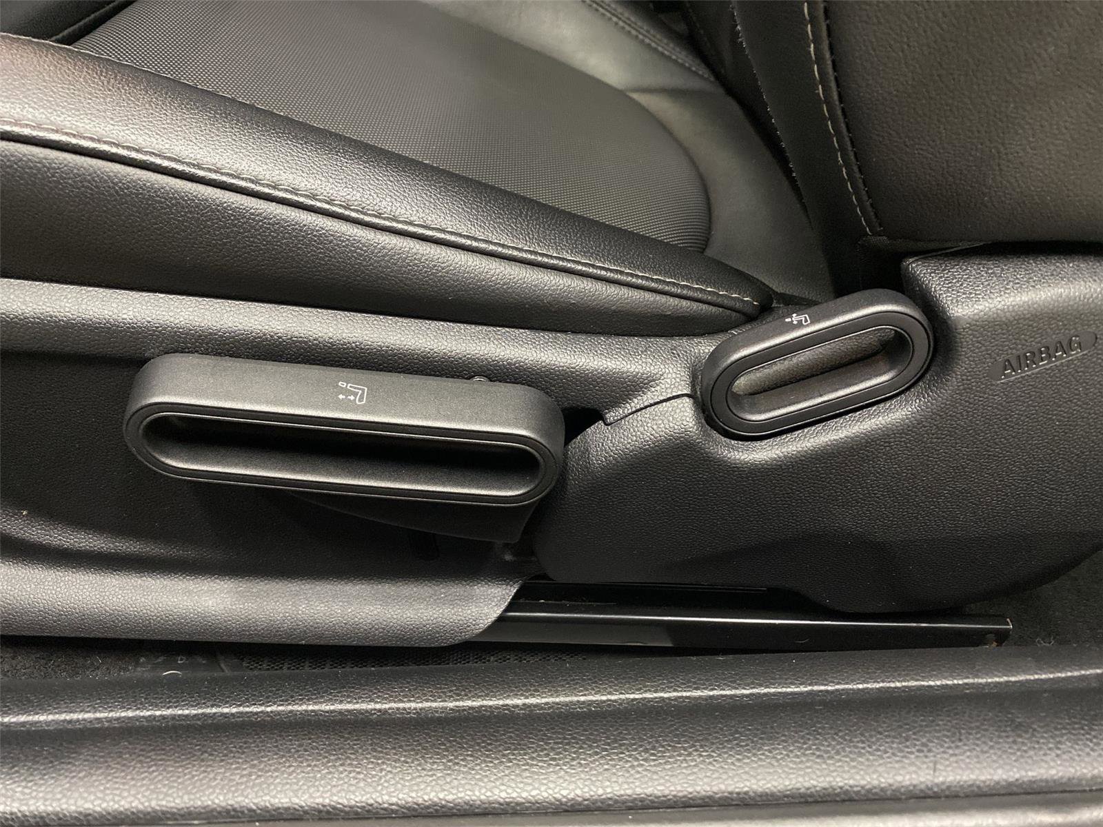Used 2015 MINI Cooper S FWD image 18