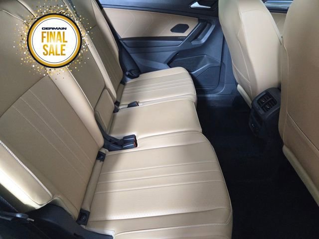 Used 2024 Volkswagen Tiguan SE R-Line image 19