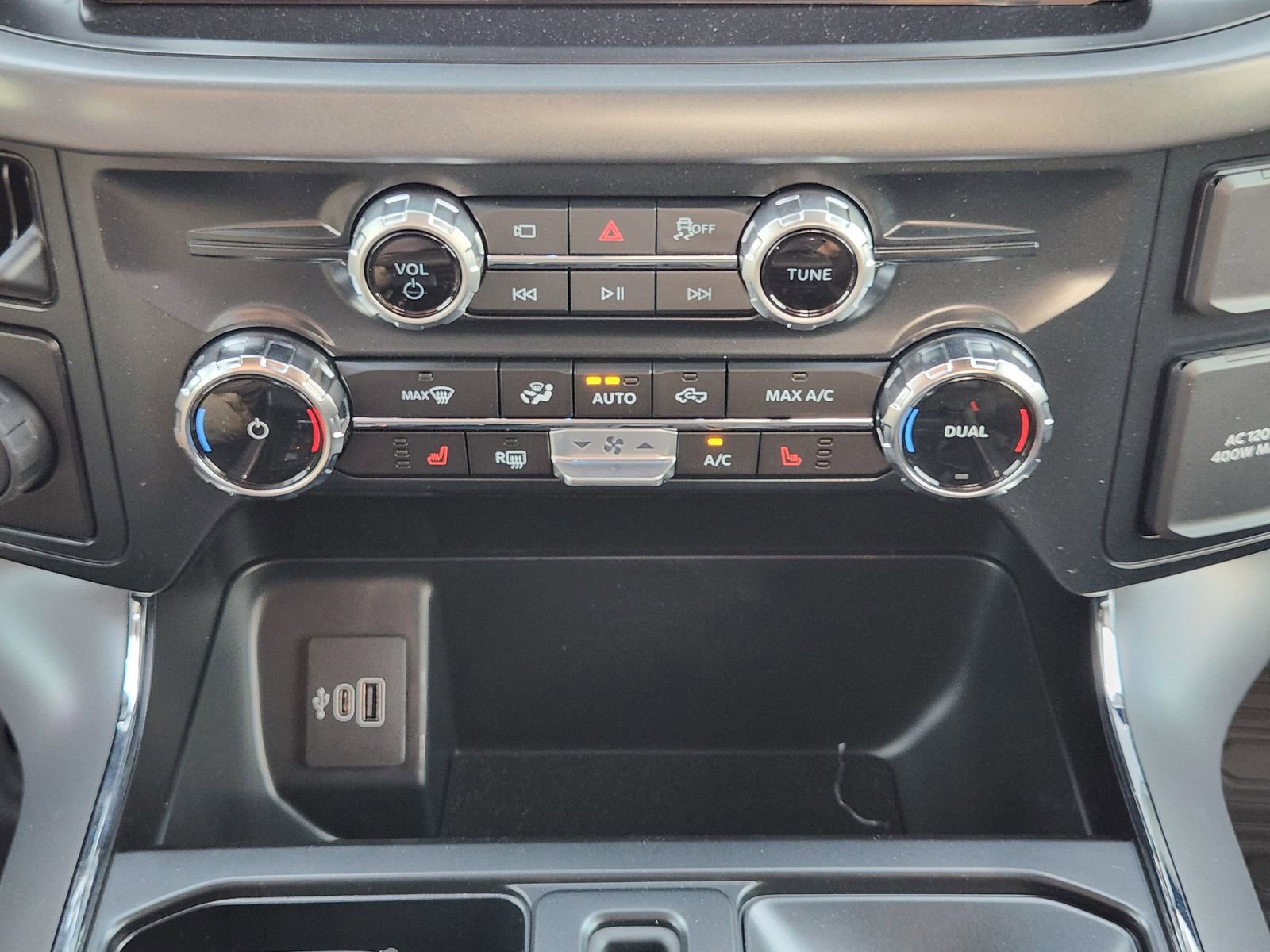 New 2026 Ford F150 XLT image 19