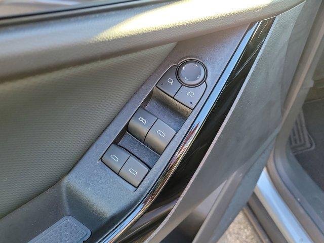 Used 2025 Chevrolet Equinox LT w/ Safety and Technology Package image 15