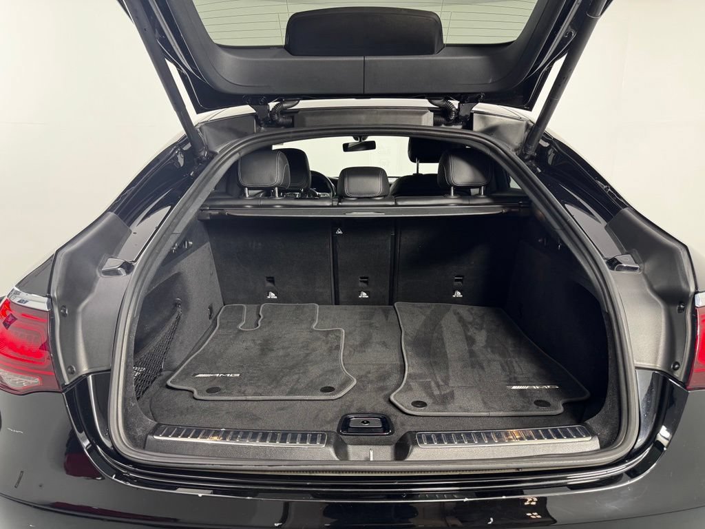 Used 2020 Mercedes-Benz GLC 300 4MATIC Coupe image 16