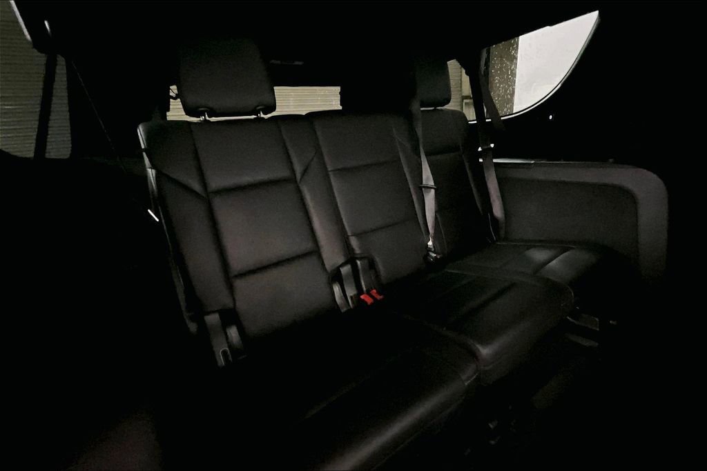 Used 2021 Cadillac Escalade ESV Luxury AWD/4WD image 23