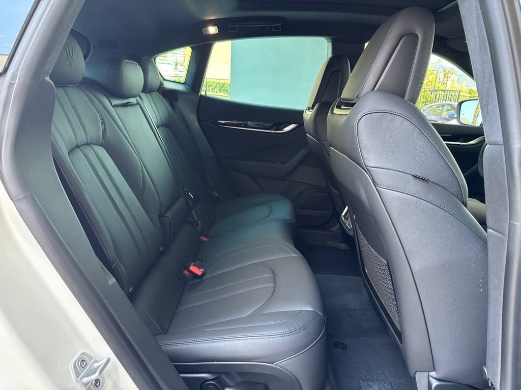 Certified 2023 Maserati Levante GT AWD/4WD image 22