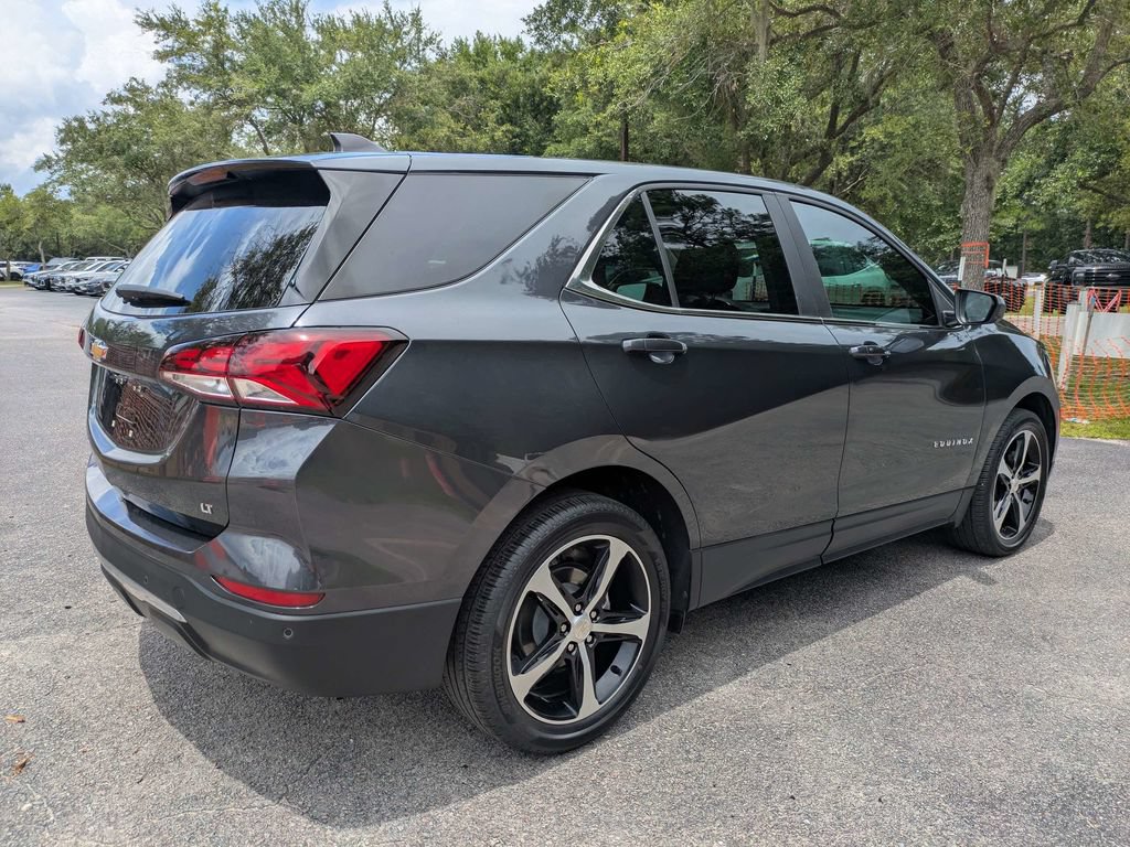 Used 2023 Chevrolet Equinox LT FWD image 4
