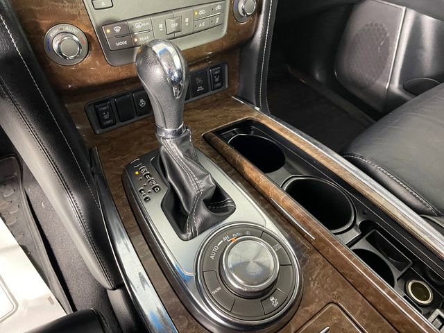 Used 2015 INFINITI QX80 4WD w/ Driver's Assistance Package image 9