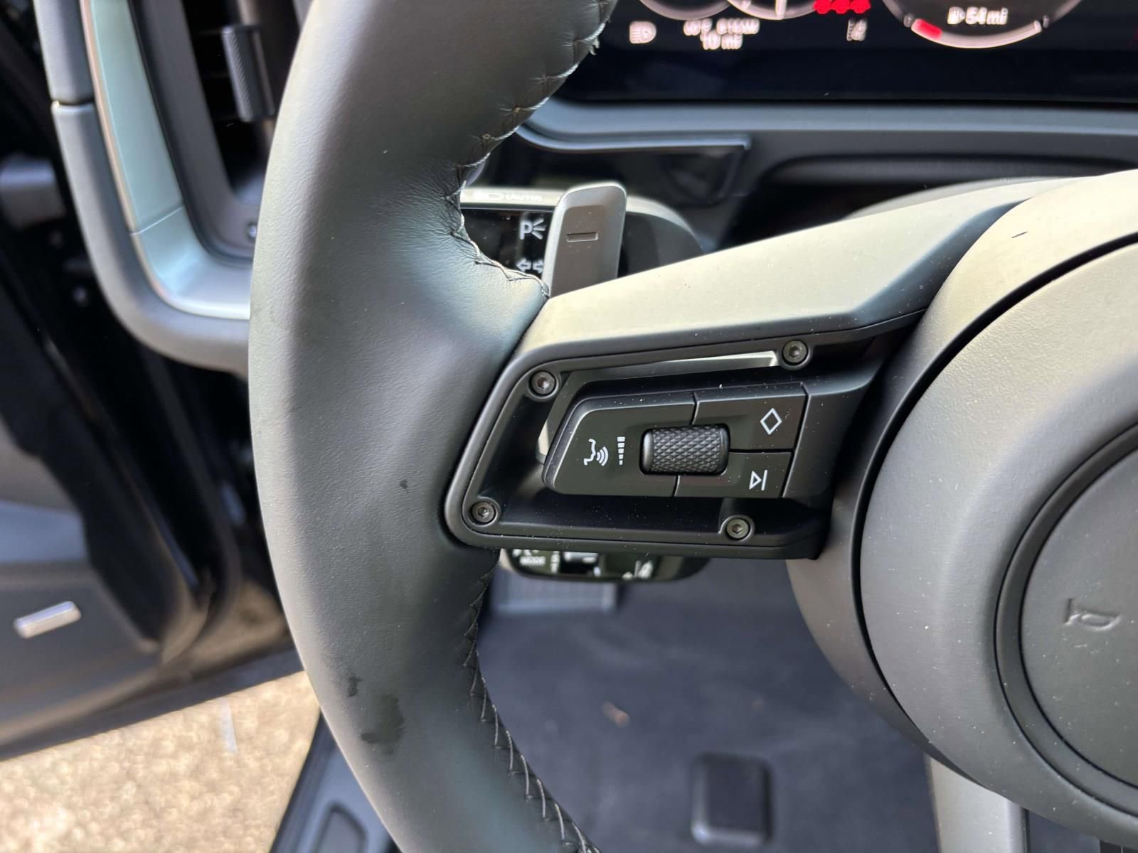 New 2026 Porsche Cayenne S AWD/4WD image 28