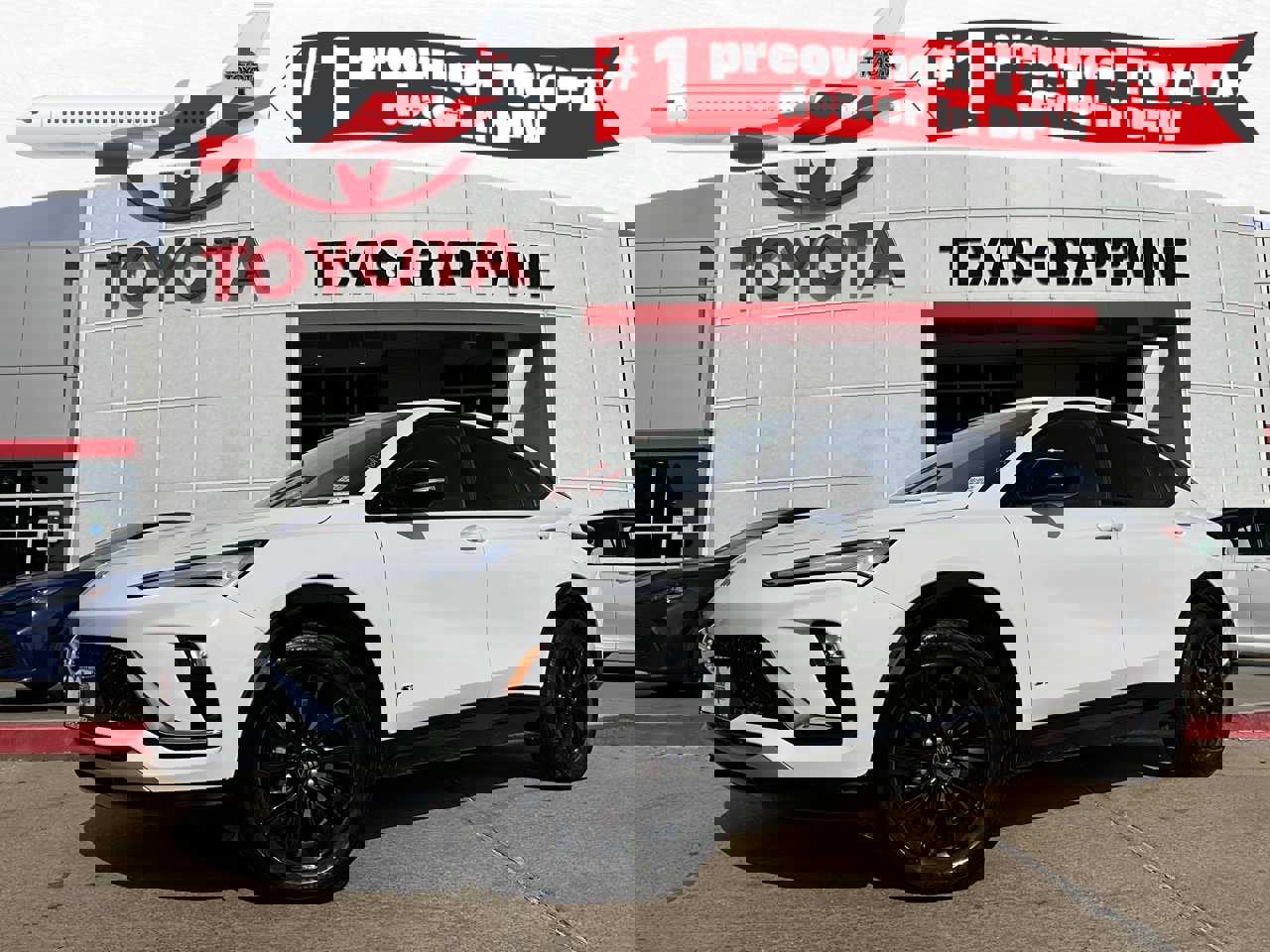 Used 2025 Buick Envista Sport Touring image 1