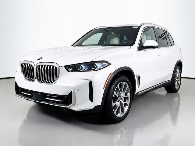Used 2025 BMW X5 xDrive40i w/ Climate Comfort Package AWD/4WD image 3