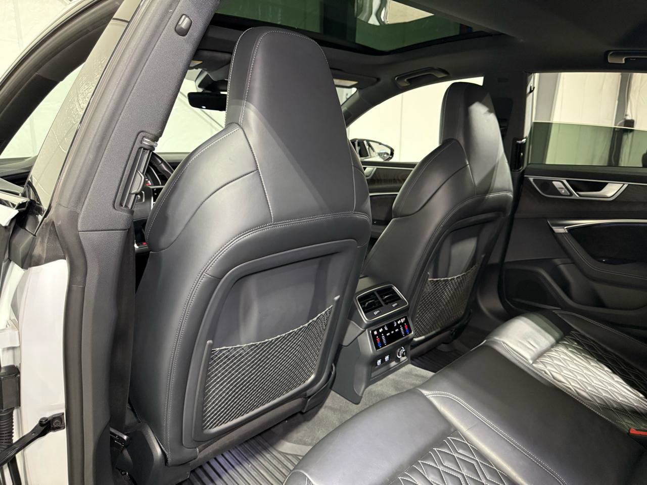 Used 2020 Audi S7 Premium Plus w/ S Sport Package image 38