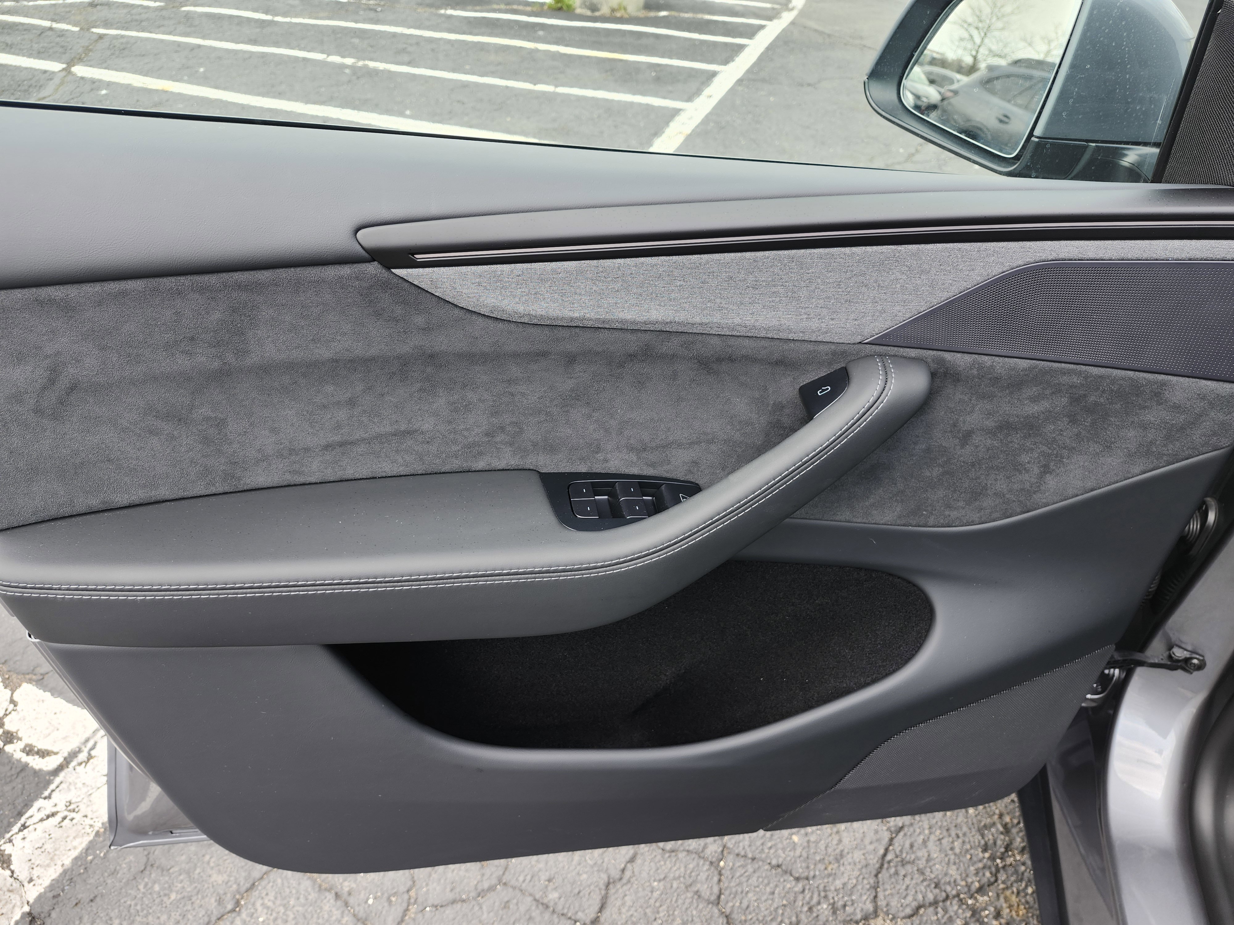 Used 2026 Tesla Model Y AWD image 26