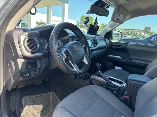 Used 2018 Toyota Tacoma SR5 image 5