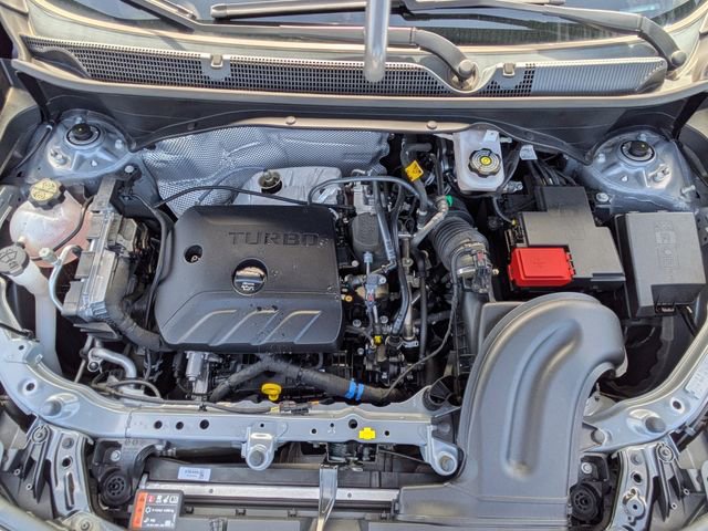 New 2025 Buick Encore GX Avenir w/ Avenir Technology Package image 38