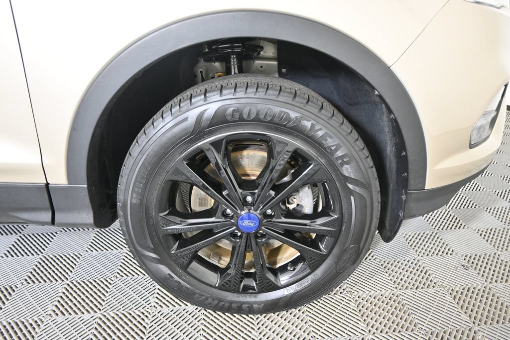 Used 2018 Ford Escape SE AWD/4WD image 11
