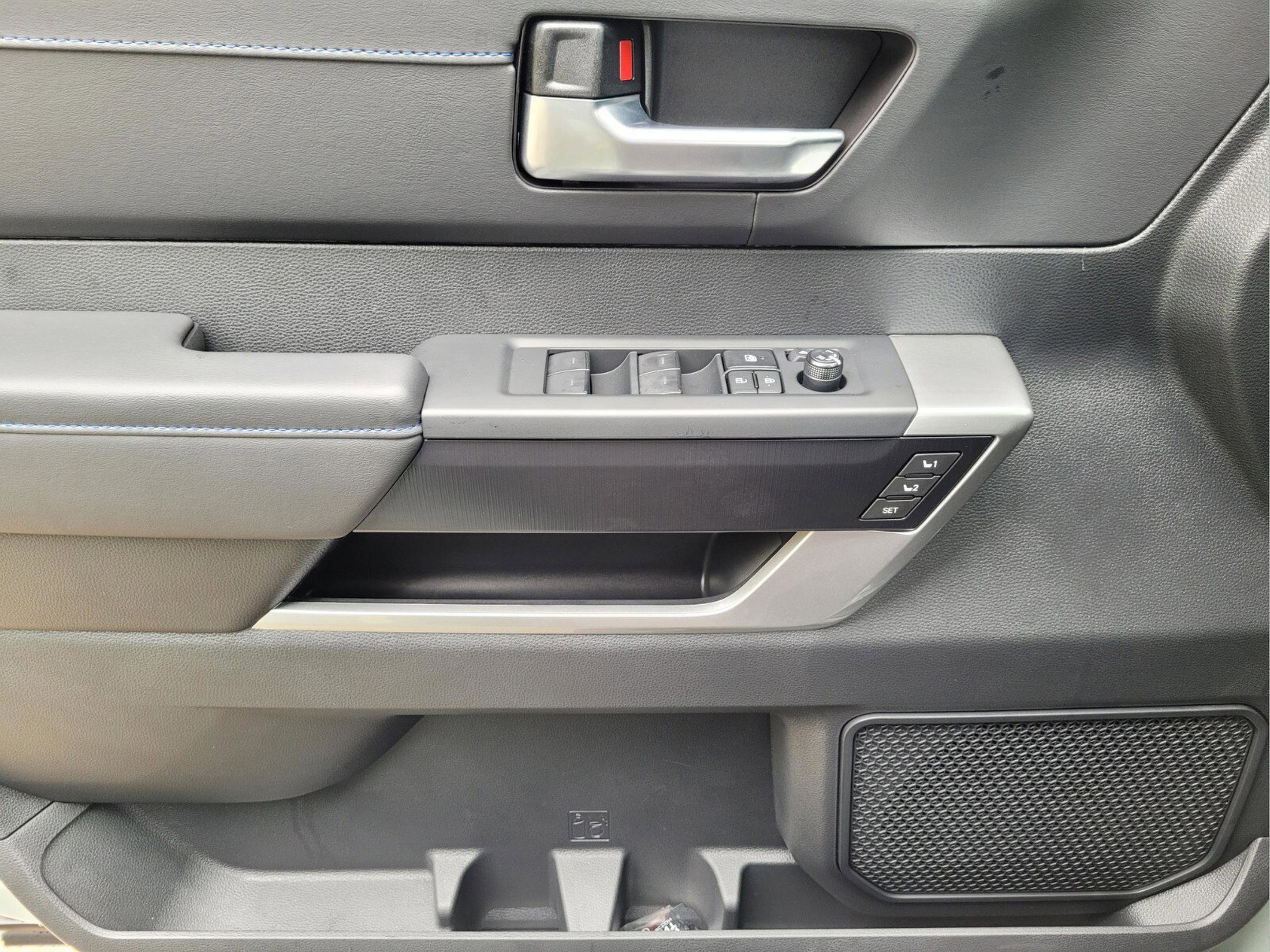 New 2025 Toyota Tundra Platinum image 27