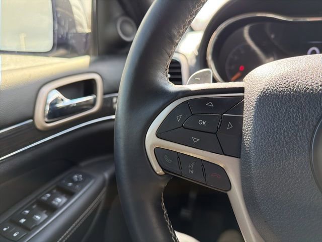 Used 2014 Jeep Grand Cherokee Overland w/ Advanced Technology Group image 44