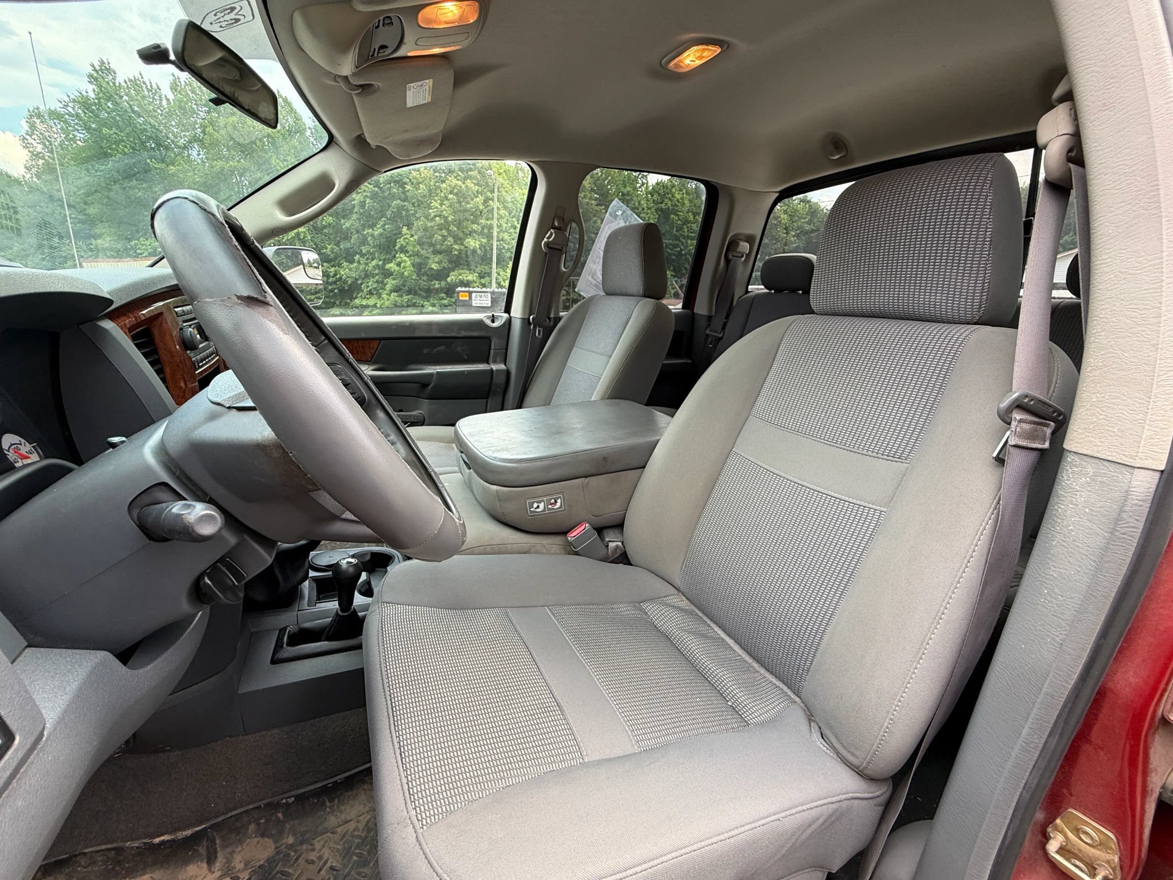 Used 2006 Dodge Ram 3500 Truck SLT AWD/4WD image 10