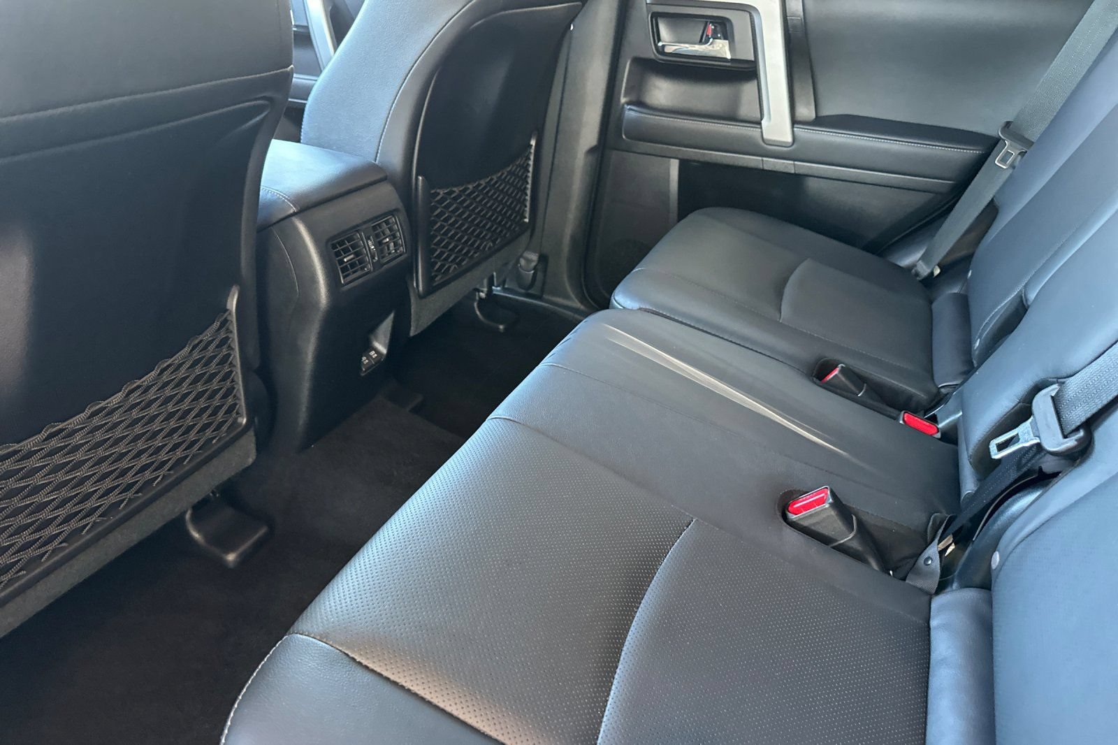 Certified 2022 Toyota 4Runner Limited AWD/4WD image 12
