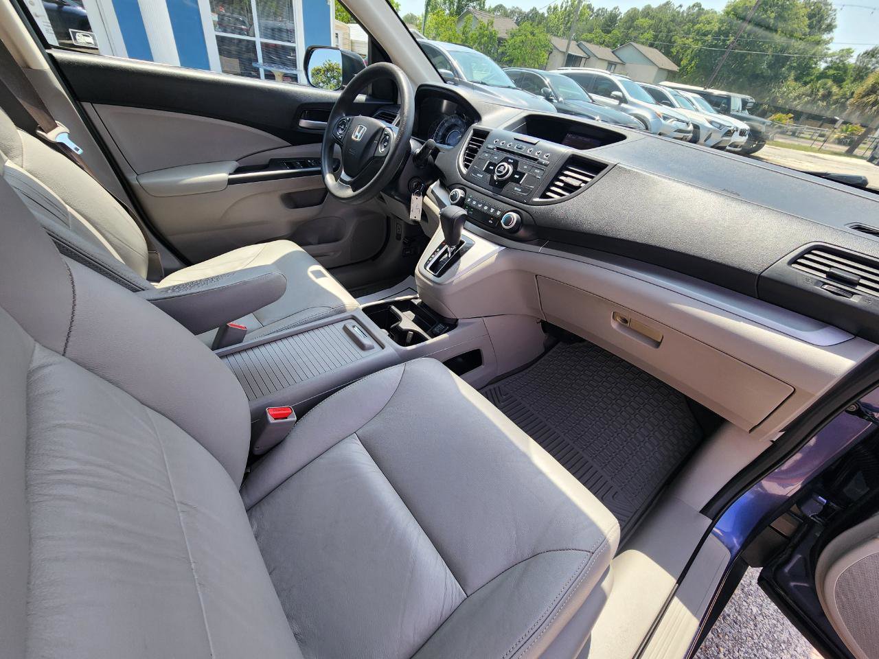 Used 2012 Honda CR-V LX image 25