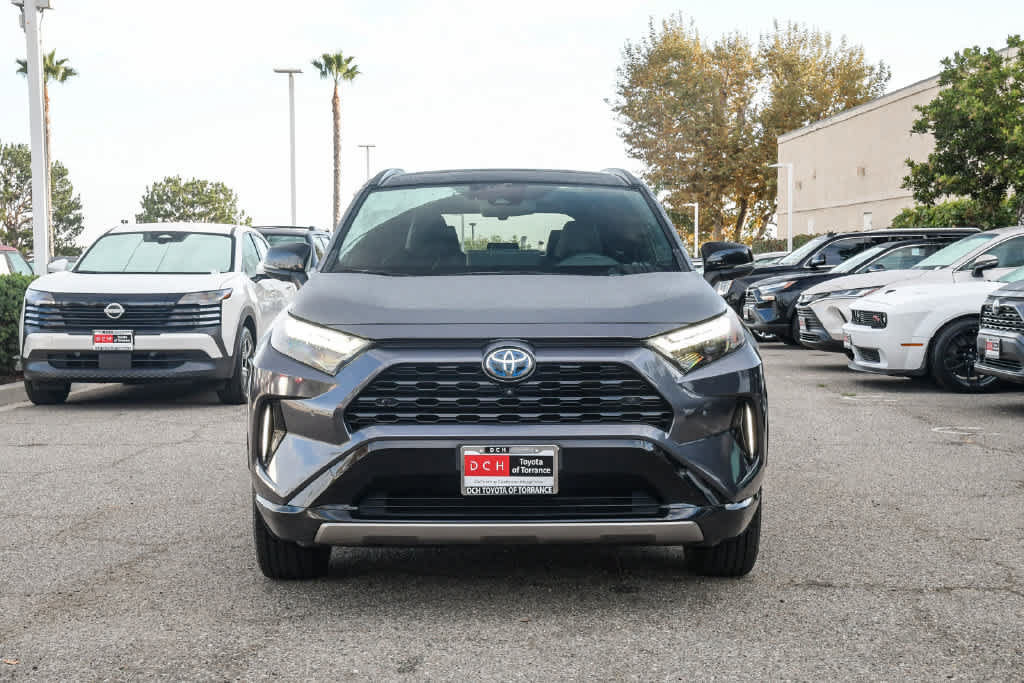 Certified 2023 Toyota RAV4 XSE AWD/4WD image 2