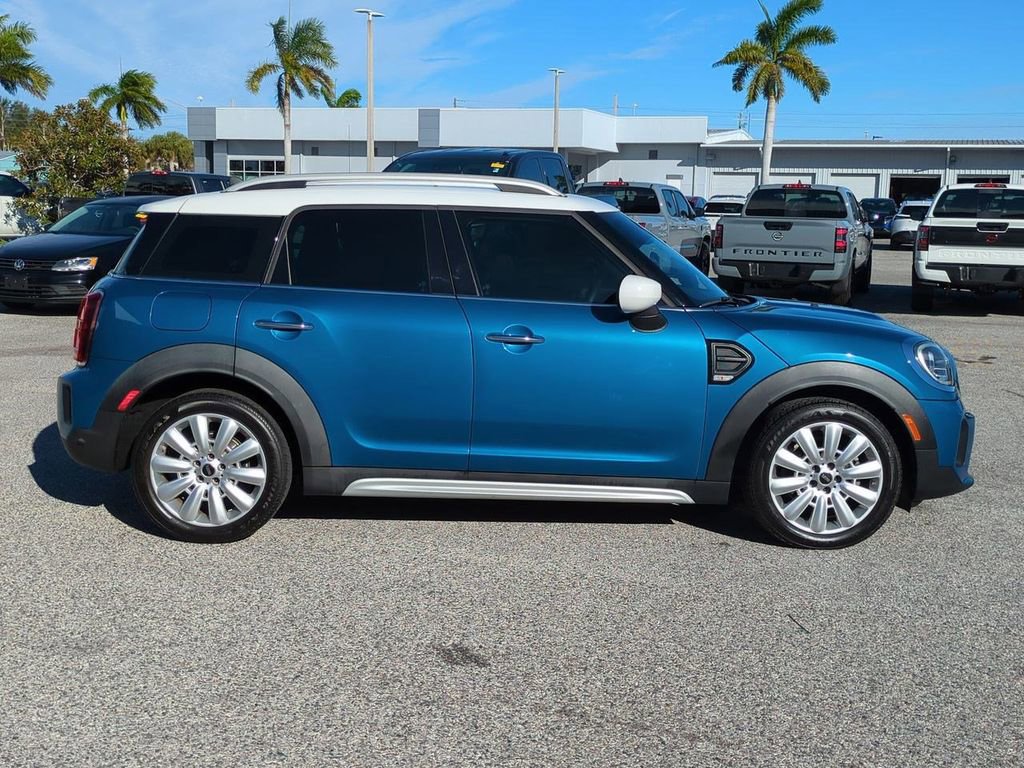 Used 2021 MINI Cooper Countryman Oxford Edition image 4