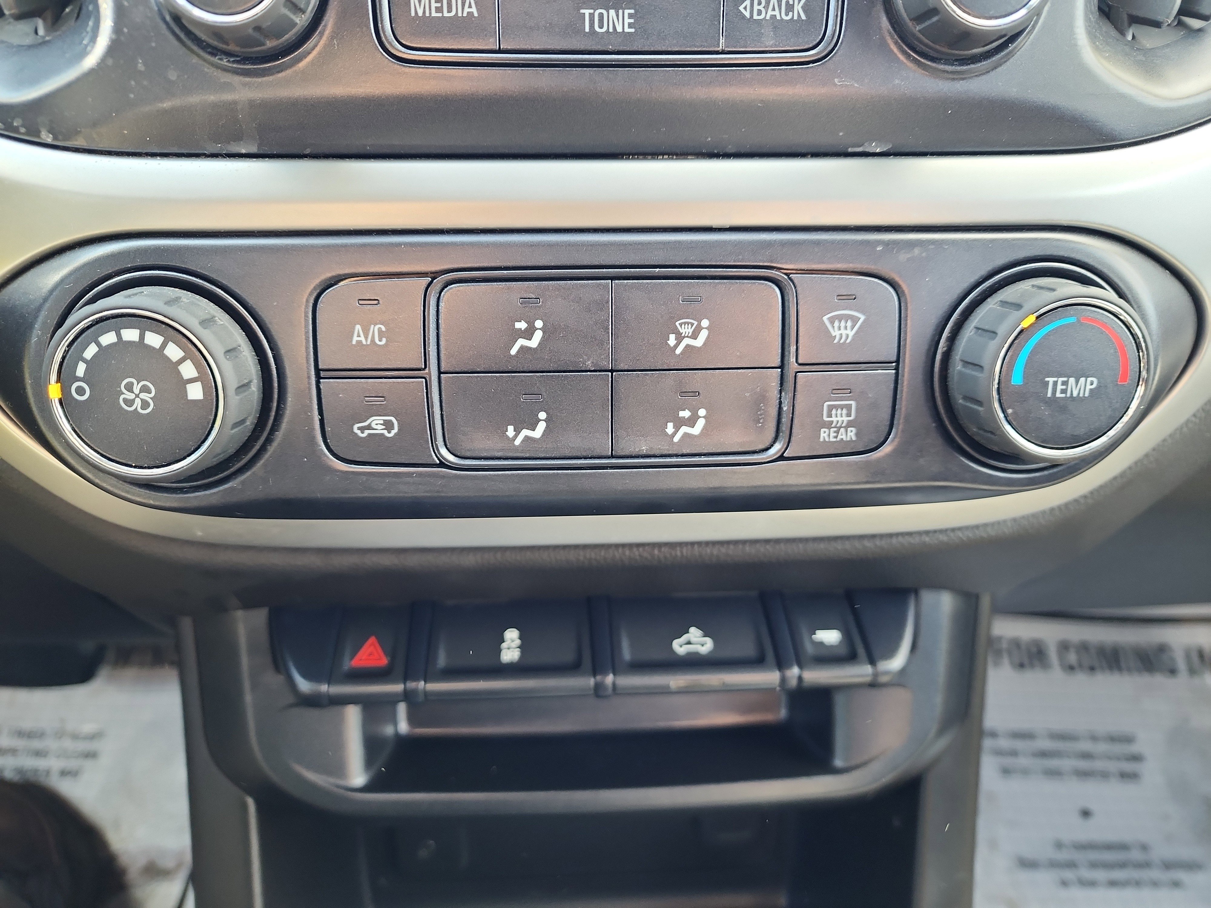 Used 2017 Chevrolet Colorado LT w/ LT Convenience Package AWD/4WD image 14