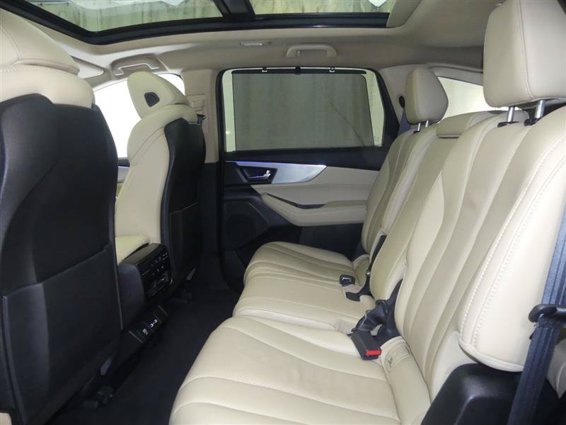Used 2022 Acura MDX w/ Technology Package AWD/4WD image 24
