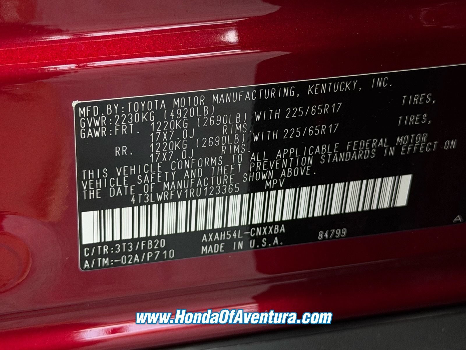 Used 2024 Toyota RAV4 LE AWD/4WD image 25