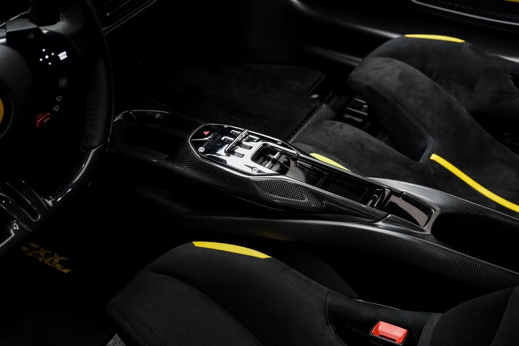 Used 2025 Ferrari SF90 Stradale XX AWD/4WD image 32