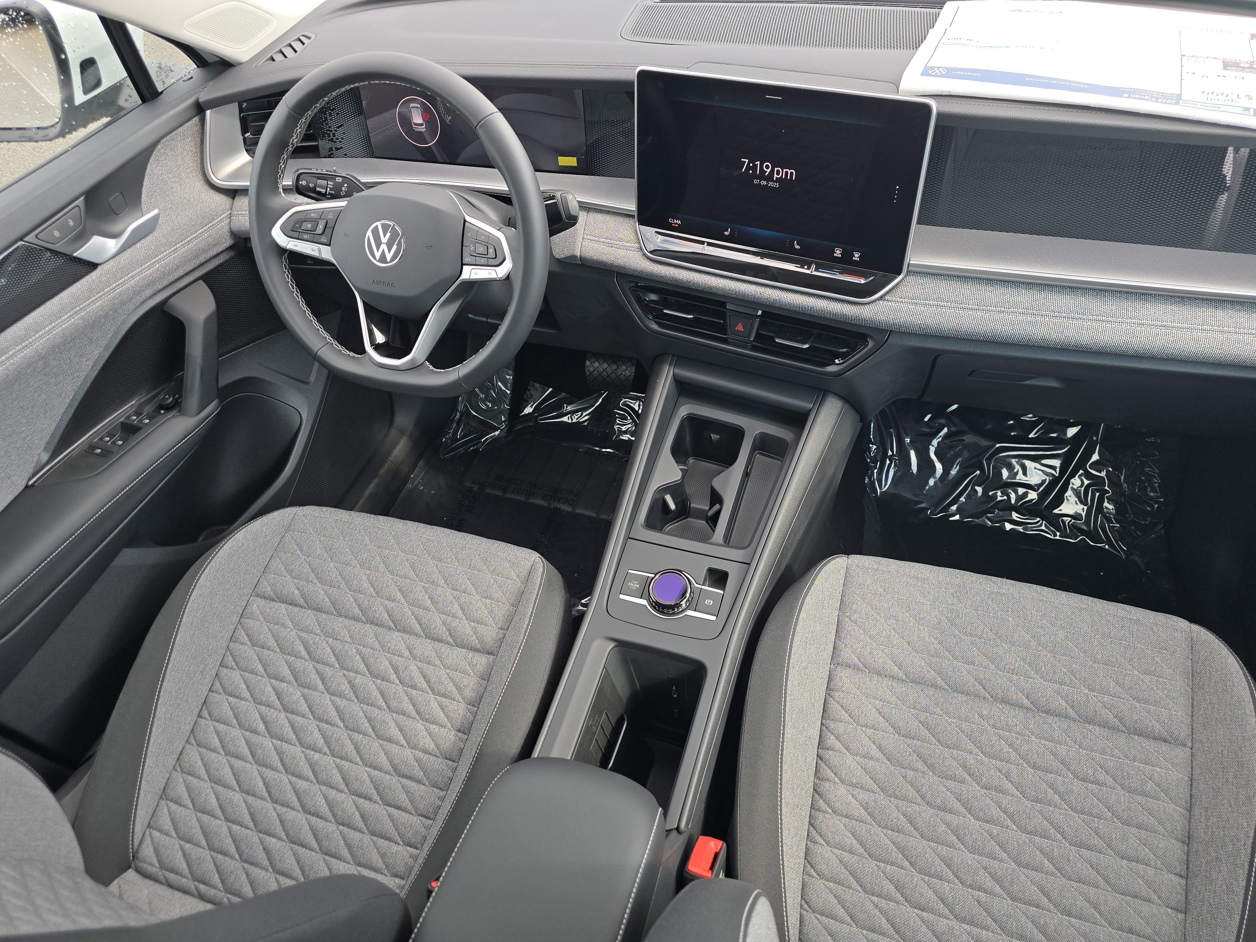 New 2025 Volkswagen Tiguan S image 21