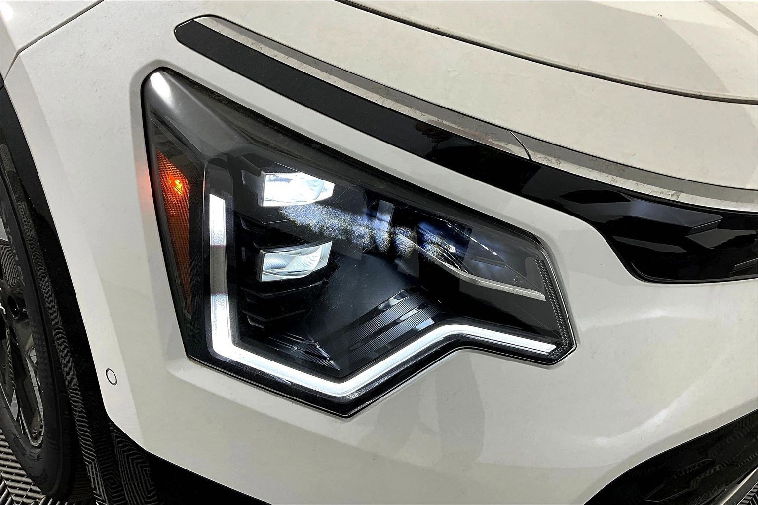 New 2026 Kia Niro Wave FWD image 8