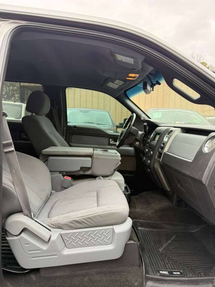 Used 2013 Ford F150 XLT w/ Mid Equipment Group image 13